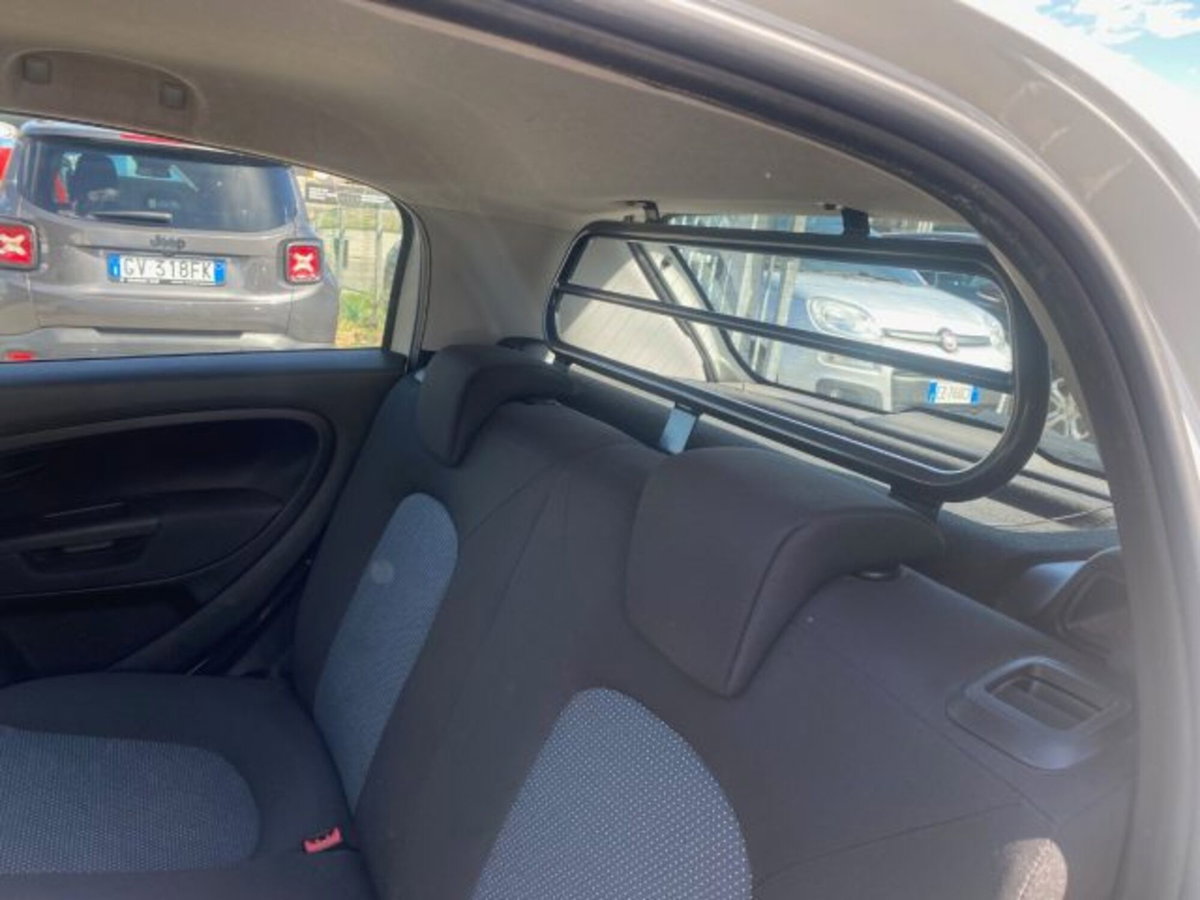 Fiat Grande Punto 1.4 GPL 5 porte Actual Van 4pti (10)