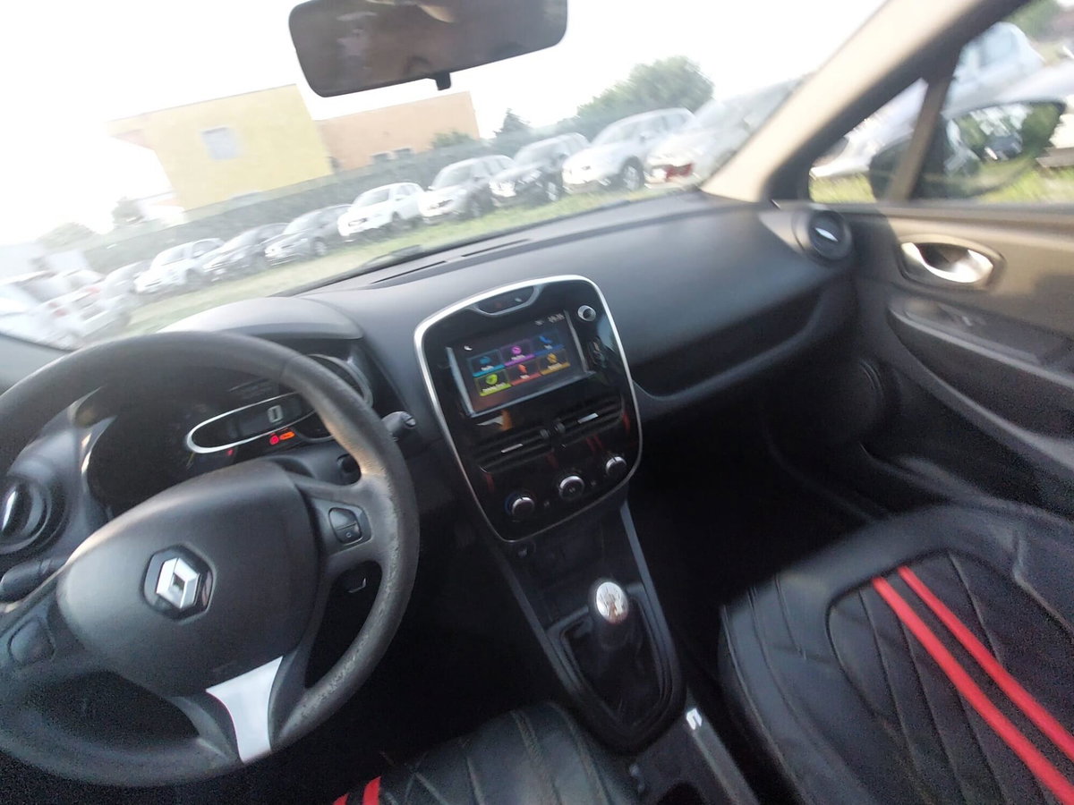 Renault Clio dCi 8V 75 CV Start&Stop 5 porte Energy Duel (12)