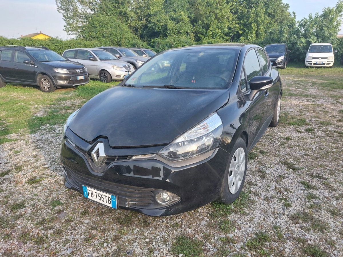 Renault Clio dCi 8V 75 CV Start&Stop 5 porte Energy Duel (2)
