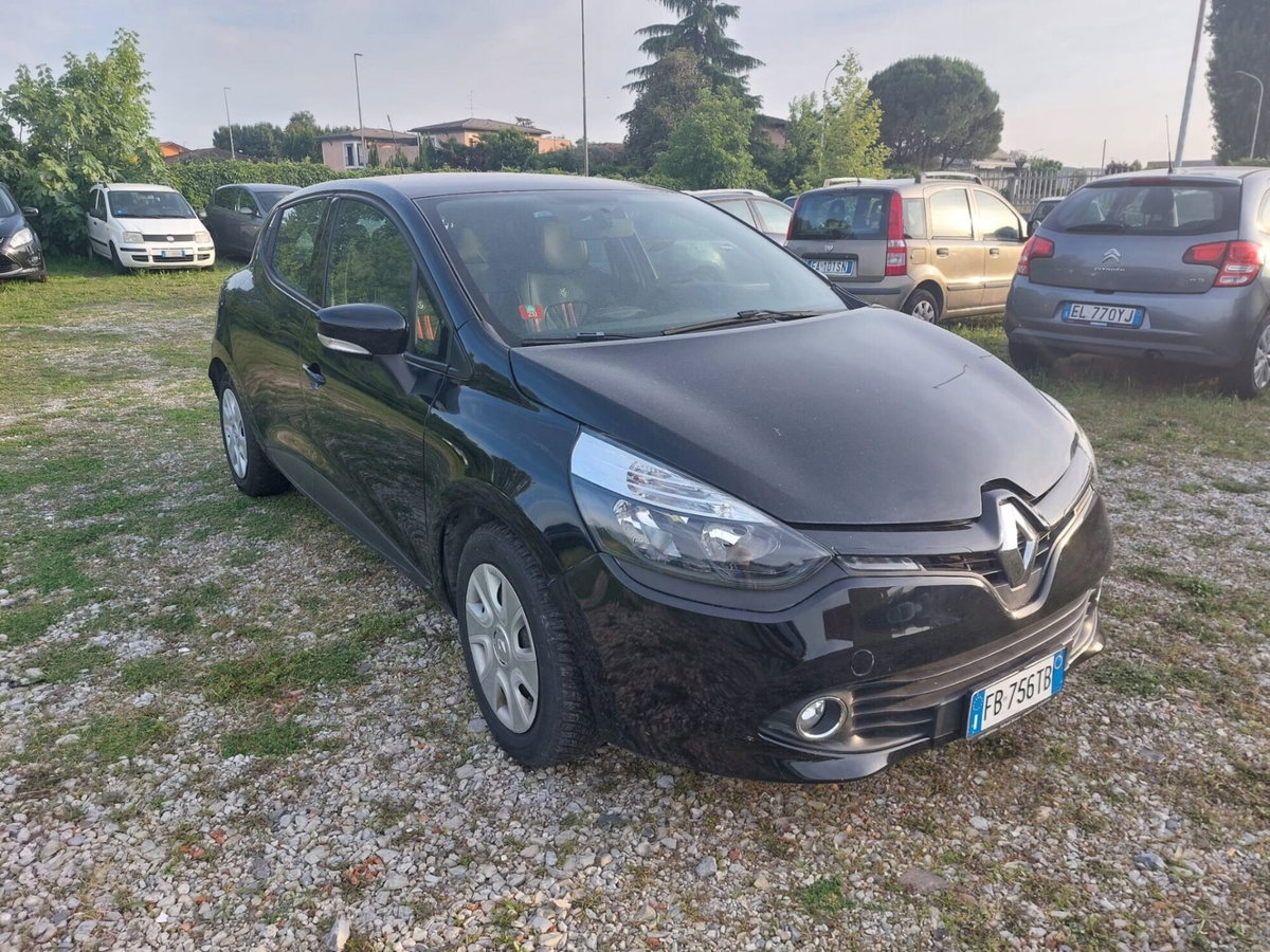 Renault Clio dCi 8V 75 CV Start&Stop 5 porte Energy Duel (3)