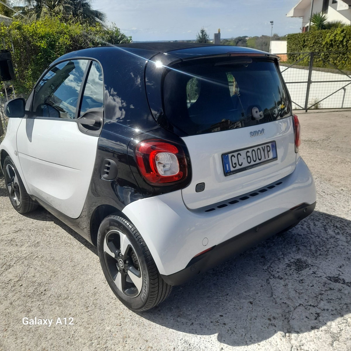 smart Fortwo EQ Passion Nightsky (4)