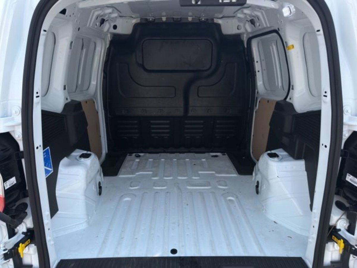 Ford Transit Courier 1.5 TDCi 100CV  Trend (12)