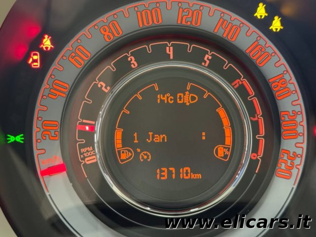 Fiat 500 1.0 Hybrid Lounge (9)