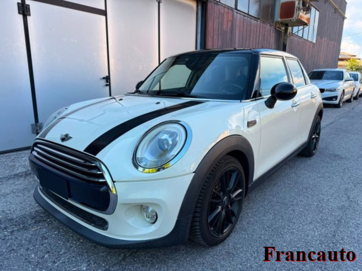 MINI Mini 1.5 Cooper D Business 5 porte
