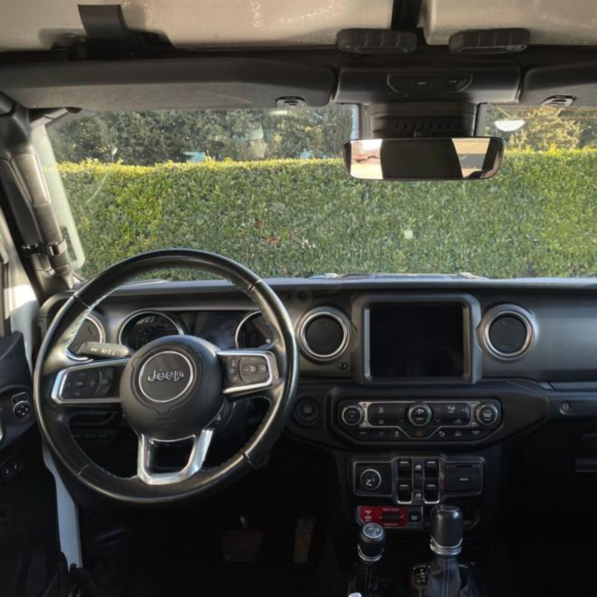 Jeep Wrangler Unlimited 2.0 Turbo Sahara (13)
