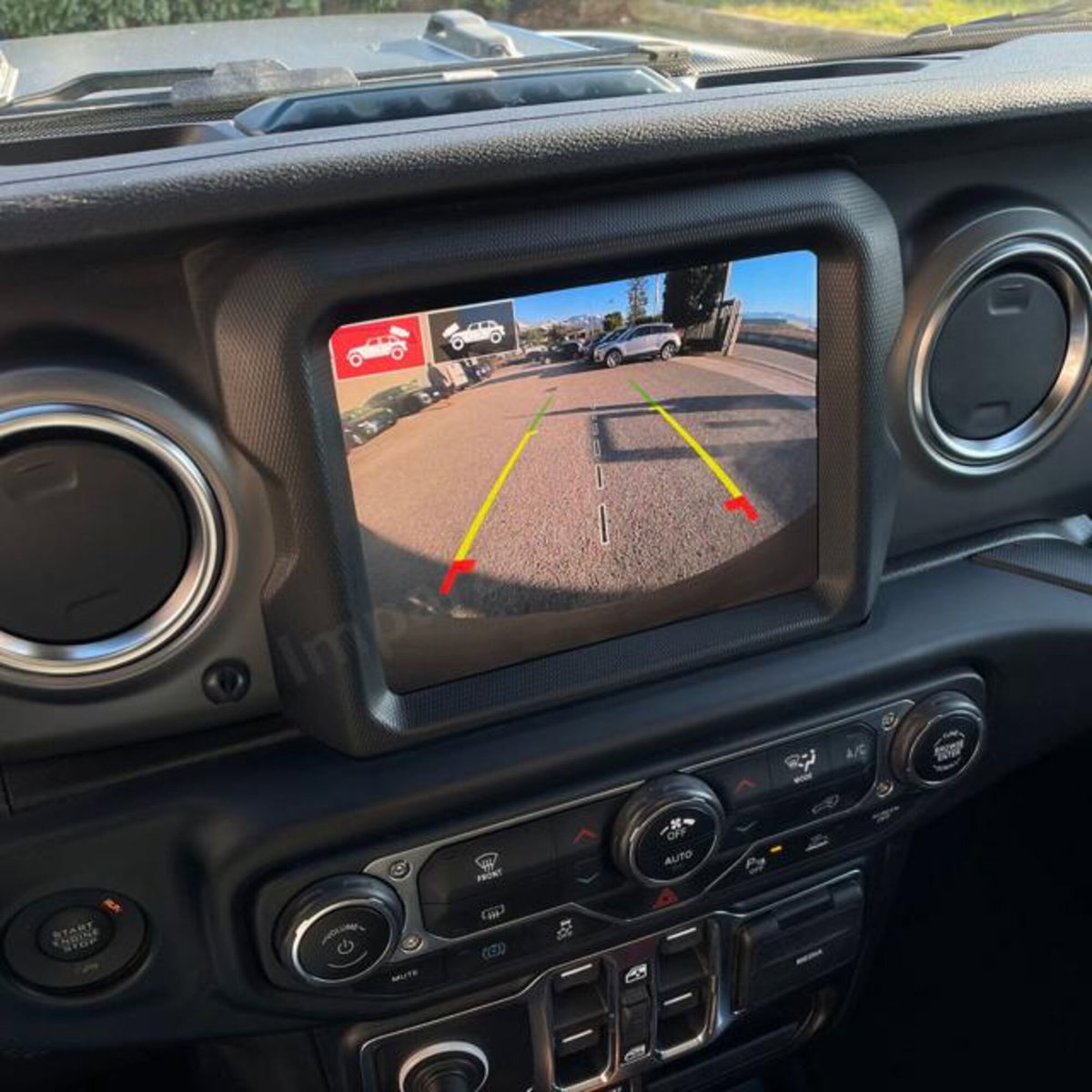 Jeep Wrangler Unlimited 2.0 Turbo Sahara (20)
