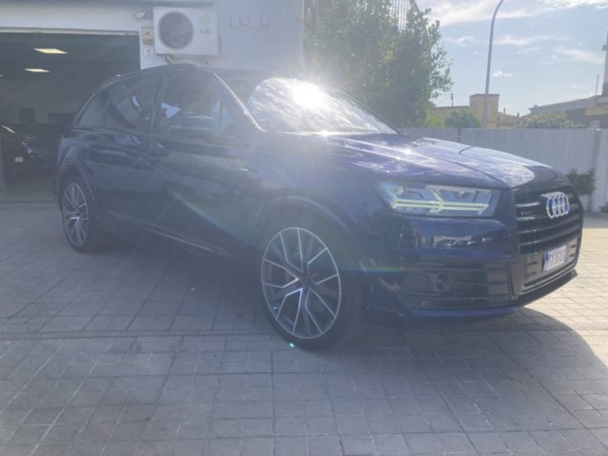 Audi Q7 3.0 TDI 272 CV quattro tiptronic (2)