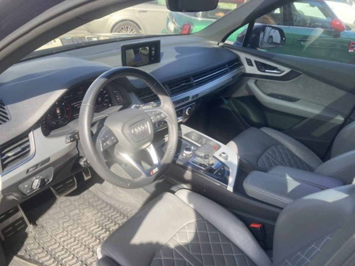 Audi Q7 3.0 TDI 272 CV quattro tiptronic (6)