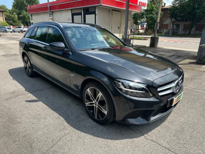 Mercedes-Benz Classe C Station Wagon 300 de Auto EQ-Power Business (13)