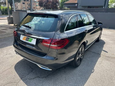 Mercedes-Benz Classe C Station Wagon 300 de Auto EQ-Power Business (3)