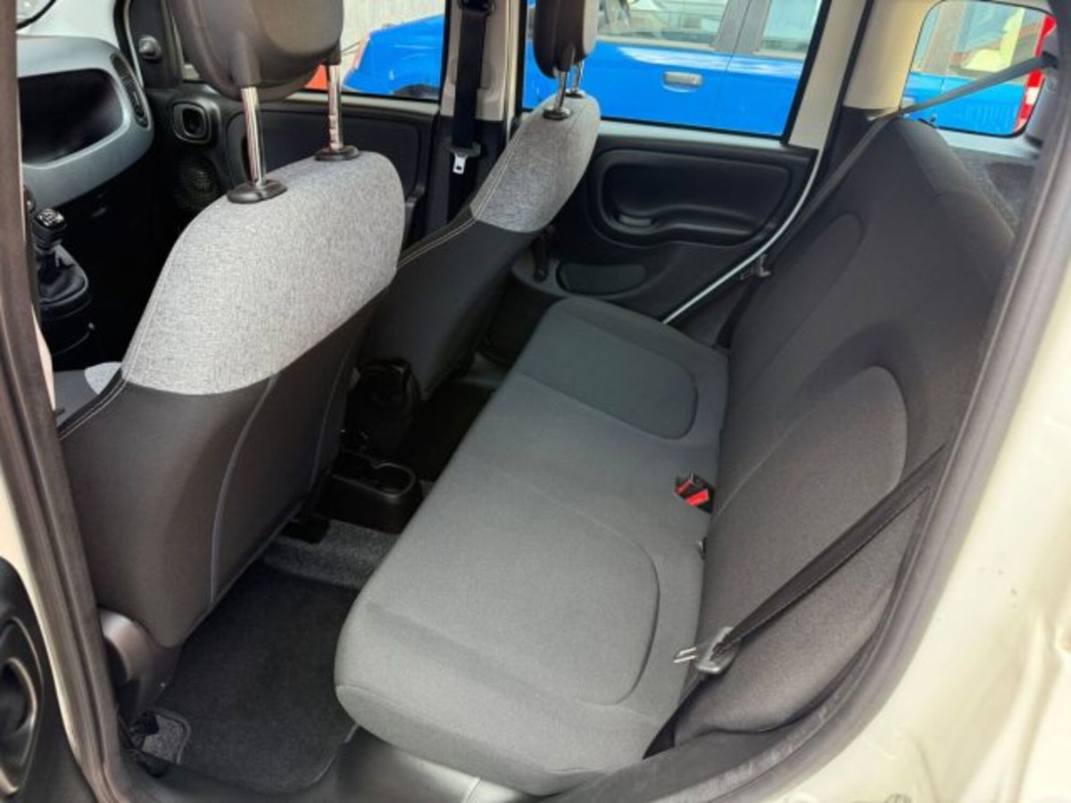 Fiat Panda 1.0 firefly hybrid s&s 70cv 5p.ti (12)