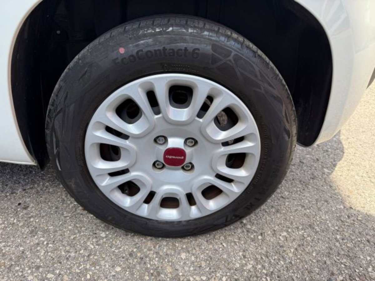 Fiat Panda 1.0 firefly hybrid s&s 70cv 5p.ti (14)