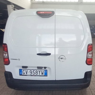 Opel Combo-e Cargo 50kWh PL Edition (3)