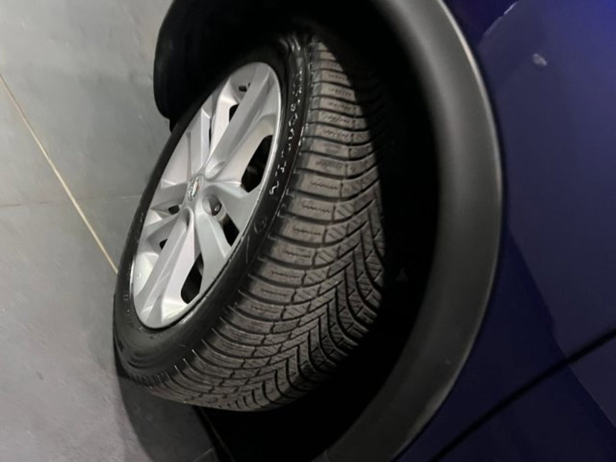 Nissan Juke 1.2 DIG-T 115 Start&Stop Tekna (14)