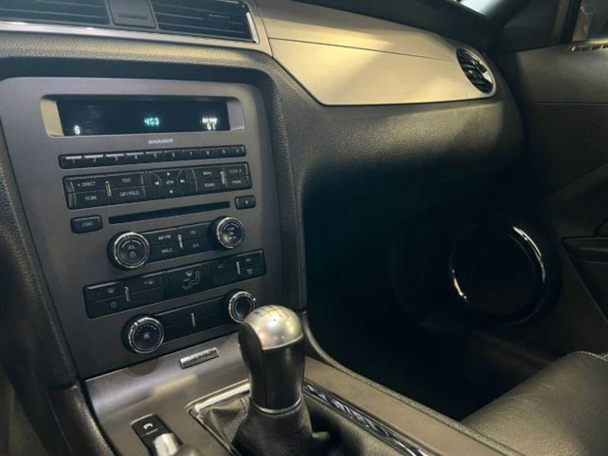Ford Mustang Coupé Fastback 2.3 EcoBoost (13)