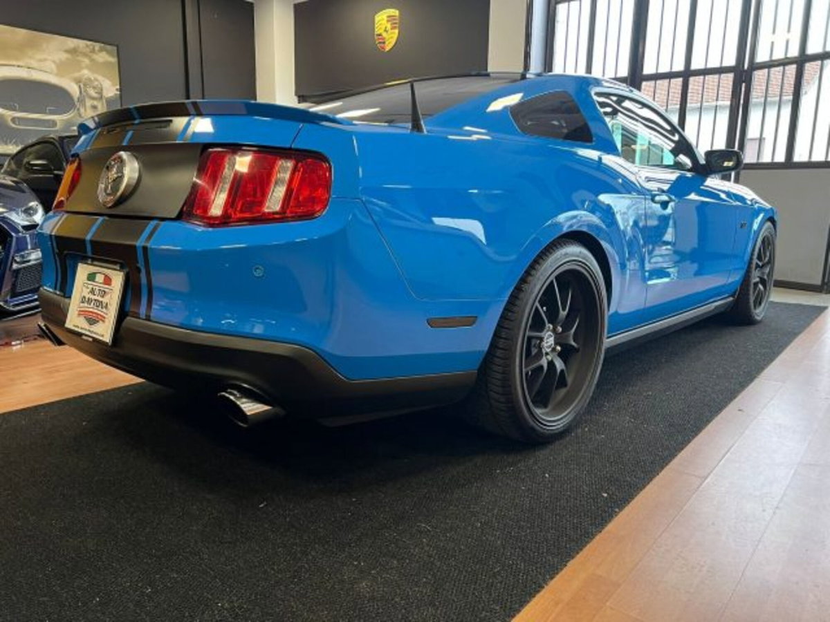 Ford Mustang Coupé Fastback 2.3 EcoBoost (6)