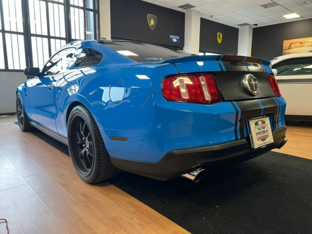 Ford Mustang Coupé Fastback 2.3 EcoBoost (7)