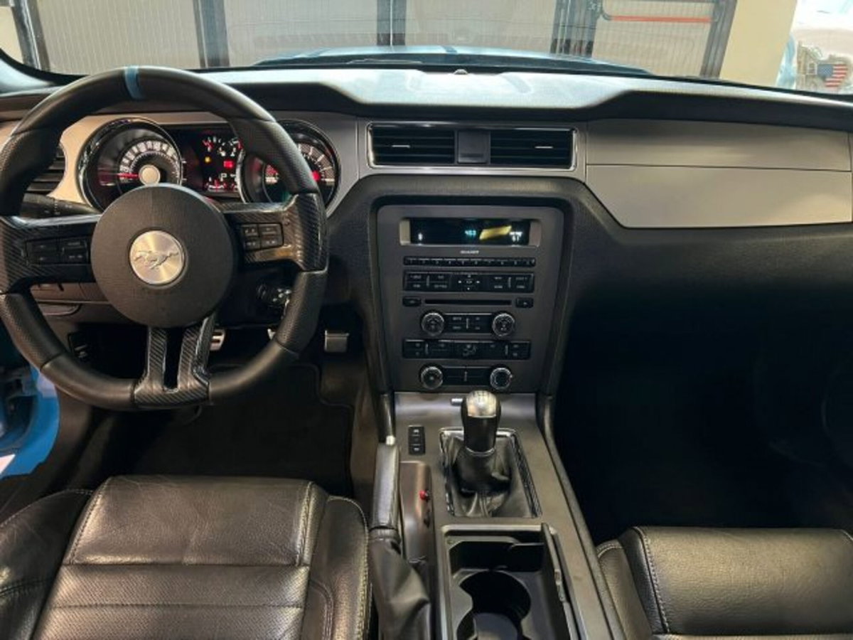 Ford Mustang Coupé Fastback 2.3 EcoBoost (9)