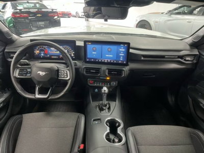 Ford Mustang Coupé Fastback 2.3 EcoBoost (10)