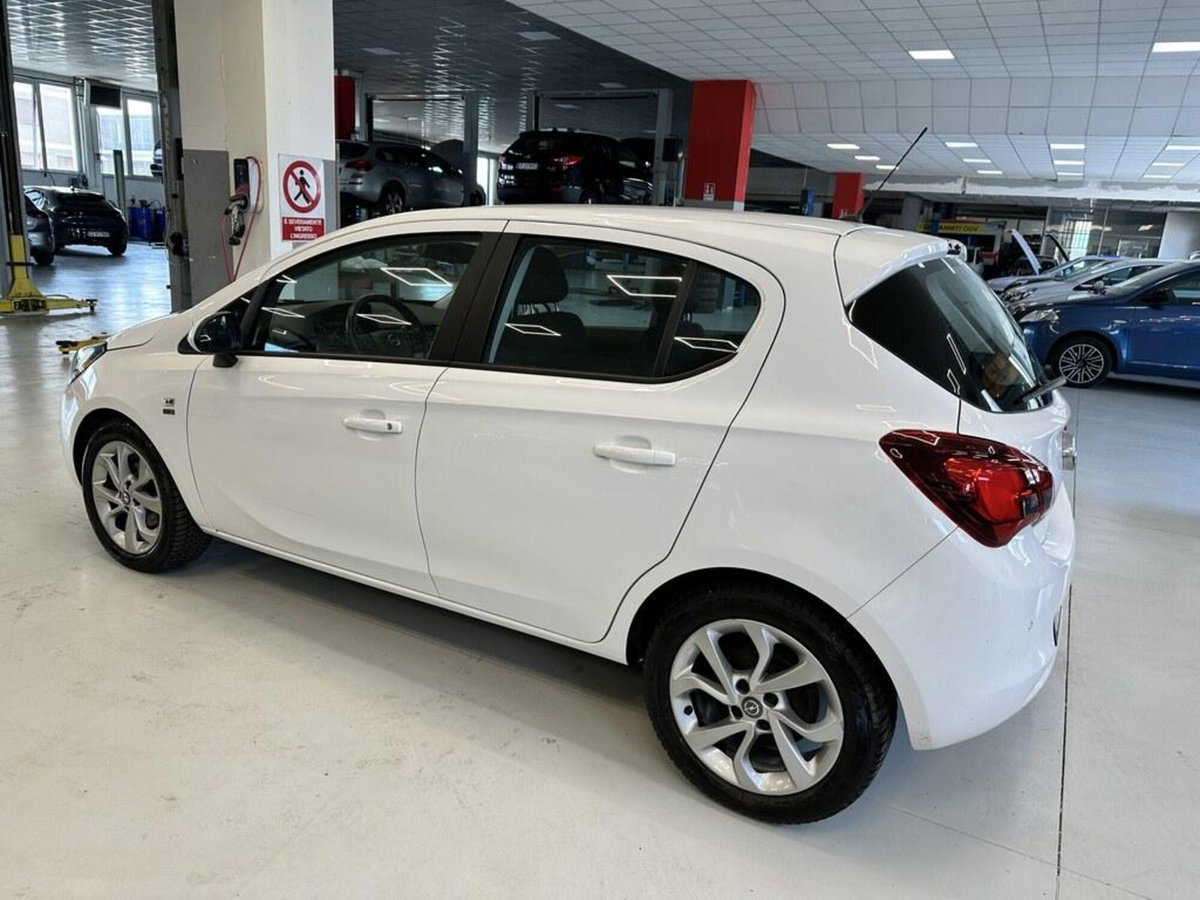 Opel Corsa 1.4 90CV GPL Tech 5 porte 120 Anniversary (4)