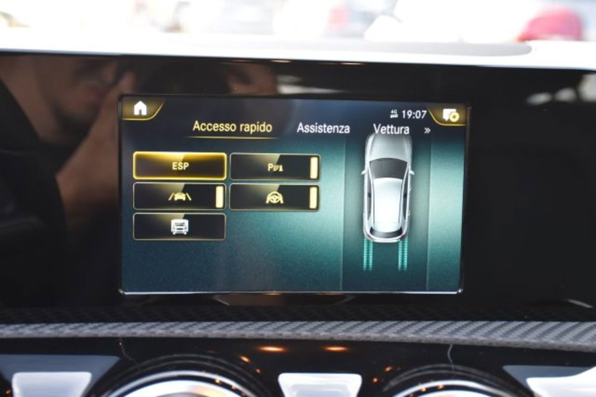 Mercedes-Benz Classe A 180 d Business Extra auto (11)
