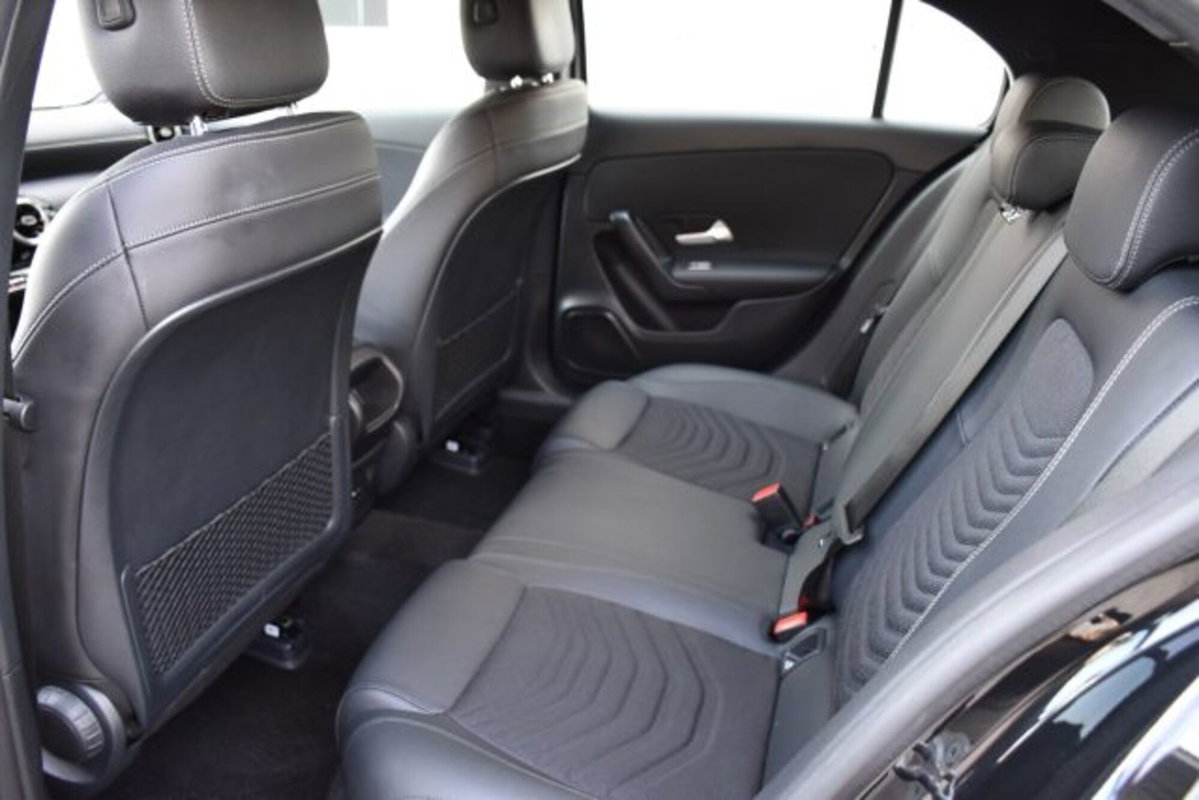 Mercedes-Benz Classe A 180 d Business Extra auto (13)