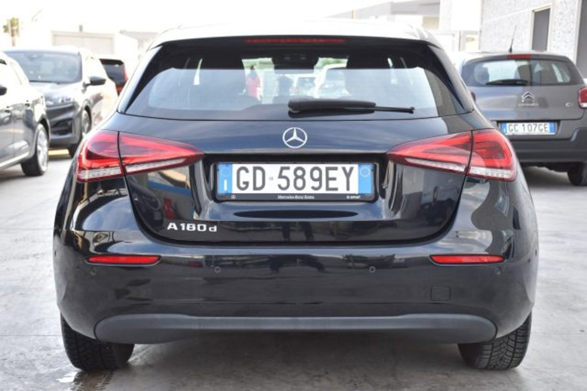 Mercedes-Benz Classe A 180 d Business Extra auto (5)