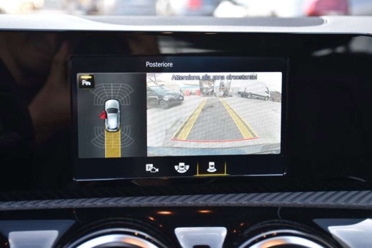 Mercedes-Benz Classe A 180 d Business Extra auto (9)