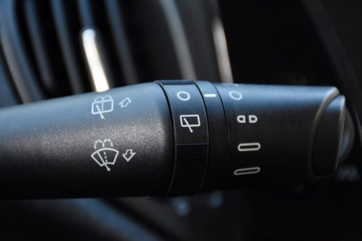Lancia Ypsilon 1.0 FireFly 5 porte S&S Hybrid Ecochic Silver (18)