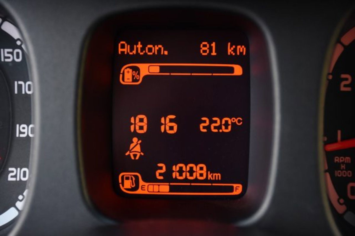 Fiat Panda 1.0 firefly hybrid s&s 70cv 5p.ti (10)