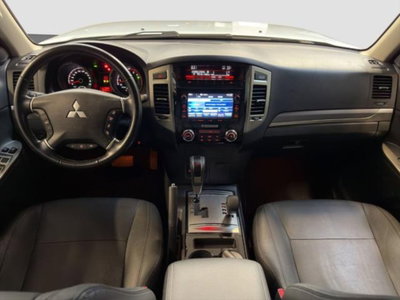 Mitsubishi Pajero 3.2 DI-D 16V aut. 5p. Instyle DPF (17)