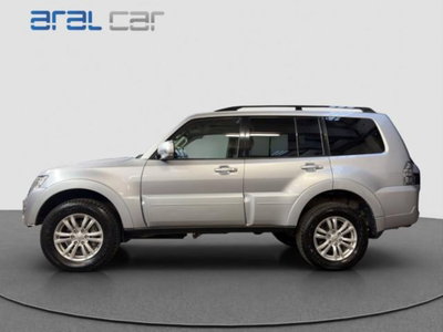 Mitsubishi Pajero 3.2 DI-D 16V aut. 5p. Instyle DPF (3)