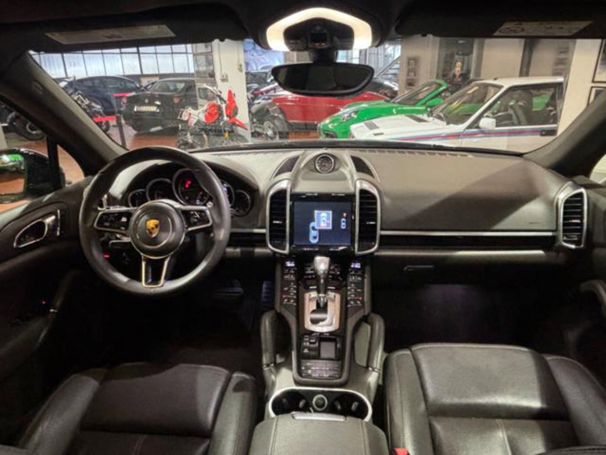 Porsche Cayenne 3.0 Diesel (16)