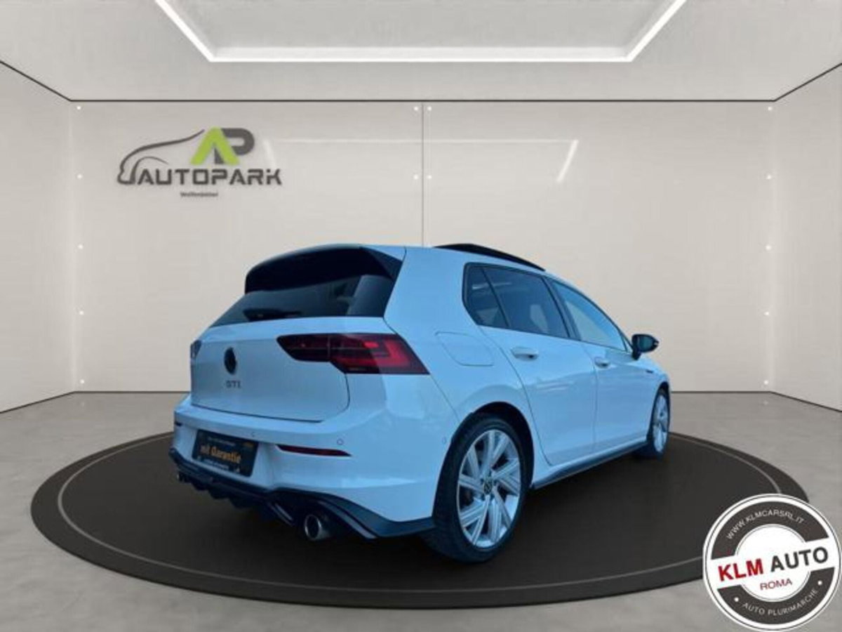 Volkswagen Golf 2.0 tsi GTI MT Ultimate 245cv (13)