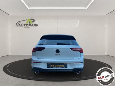 Volkswagen Golf 2.0 tsi GTI MT Ultimate 245cv (6)