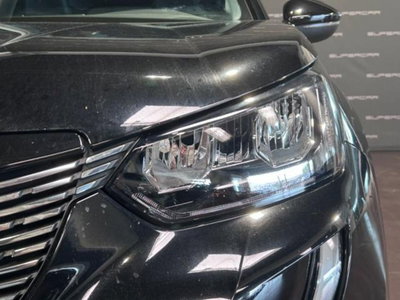 Peugeot 2008 BlueHDi 110 S&S Allure (6)