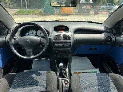 Peugeot 206 Cabrio 16V CC (19)