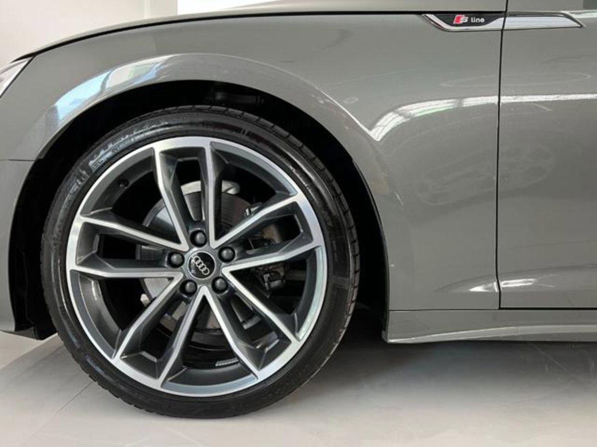 Audi A5 Cabrio 35 TDI S tronic (17)