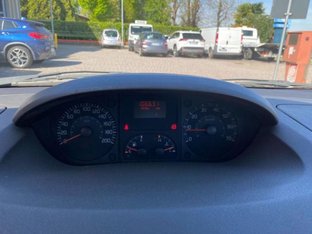 Fiat Idea 1.3 Multijet 16V (11)