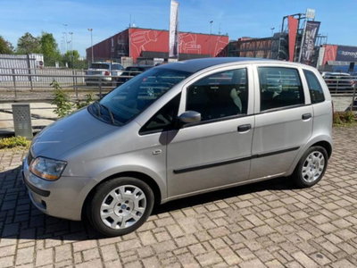 Fiat Idea 1.3 Multijet 16V (16)