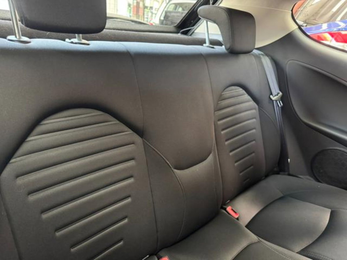 Alfa Romeo MiTo 1.4 78 CV 8V S&S Urban (10)