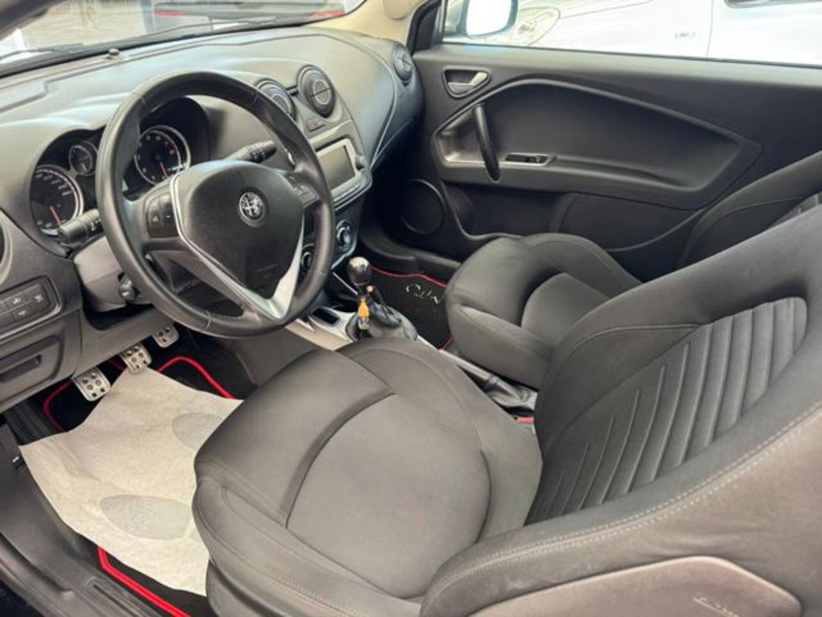 Alfa Romeo MiTo 1.4 78 CV 8V S&S Urban (11)
