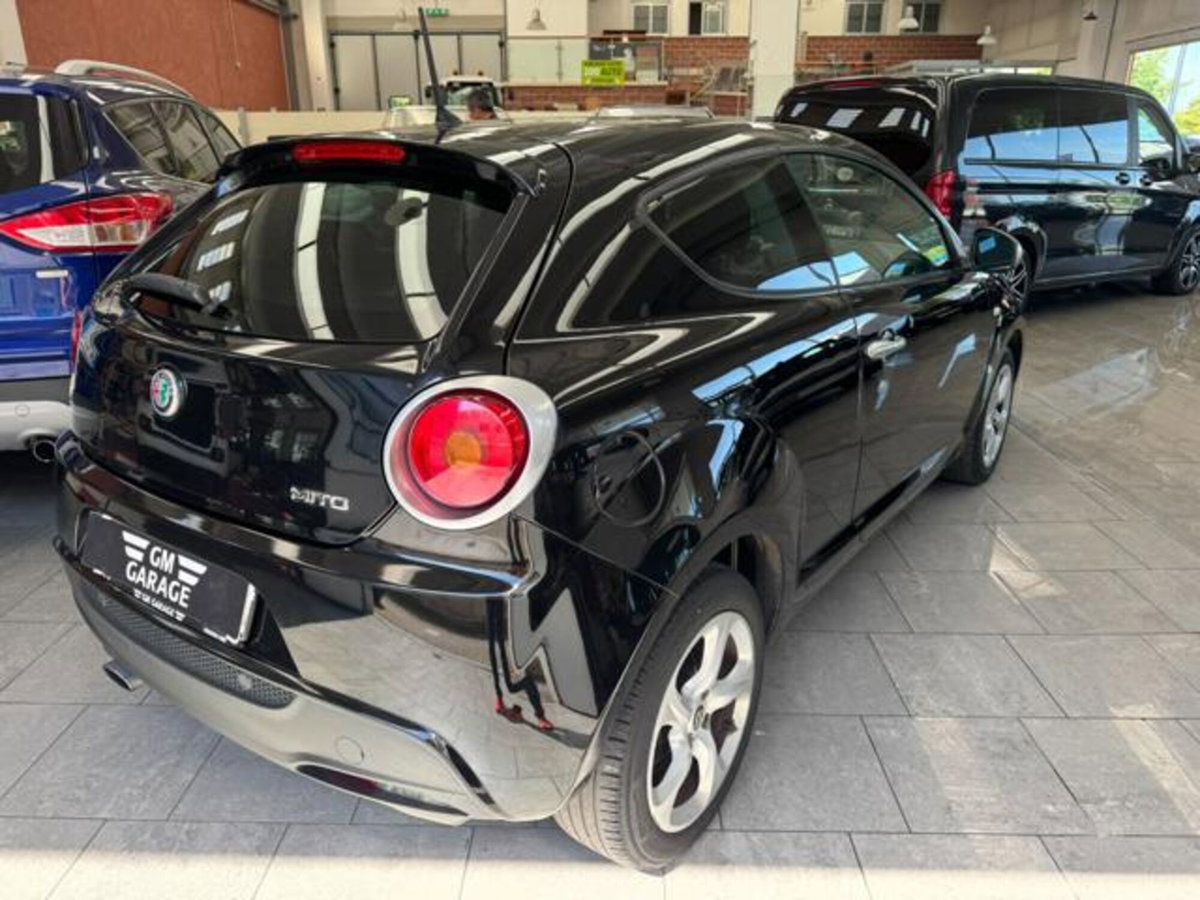 Alfa Romeo MiTo 1.4 78 CV 8V S&S Urban (9)