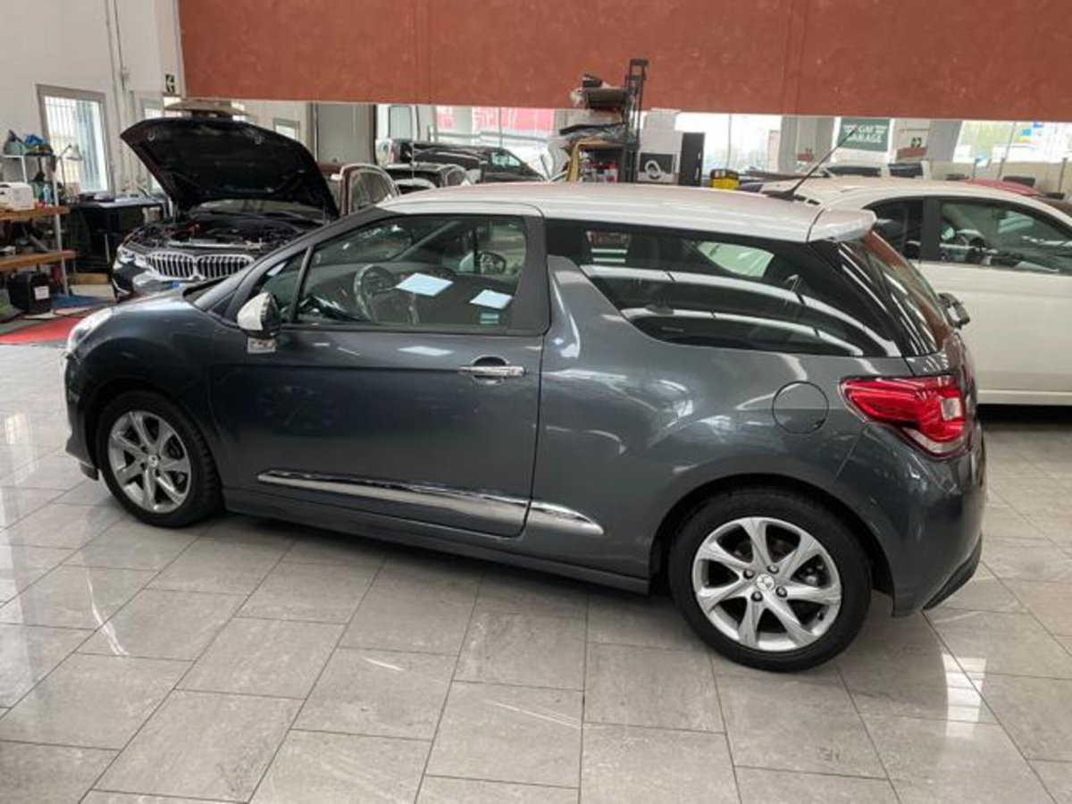 Ds DS 3 Coupé DS 3 BlueHDi 100 S&S Sport Chic (5)