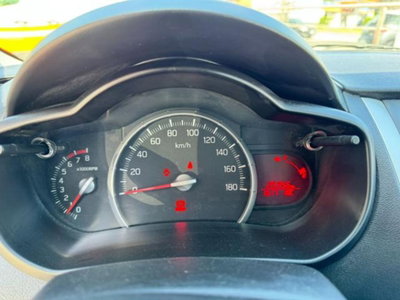 Suzuki Celerio 1.0 Dualjet S&S Cool (11)