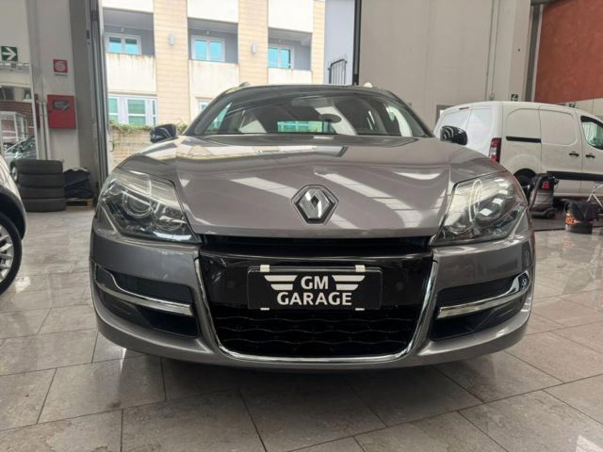 Renault Laguna SporTour 2.0 dCi 150CV S&S SporTour Limited ESM (3)