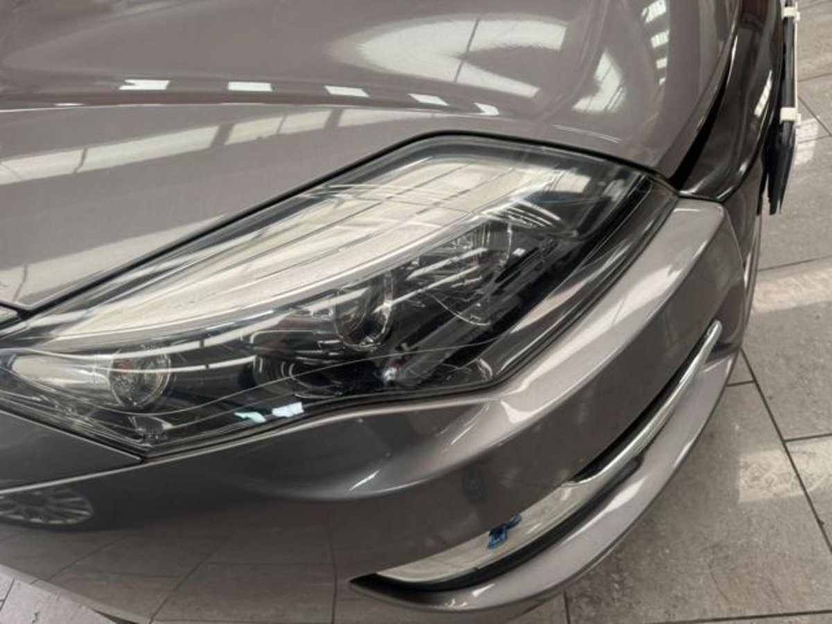 Renault Laguna SporTour 2.0 dCi 150CV S&S SporTour Limited ESM (6)