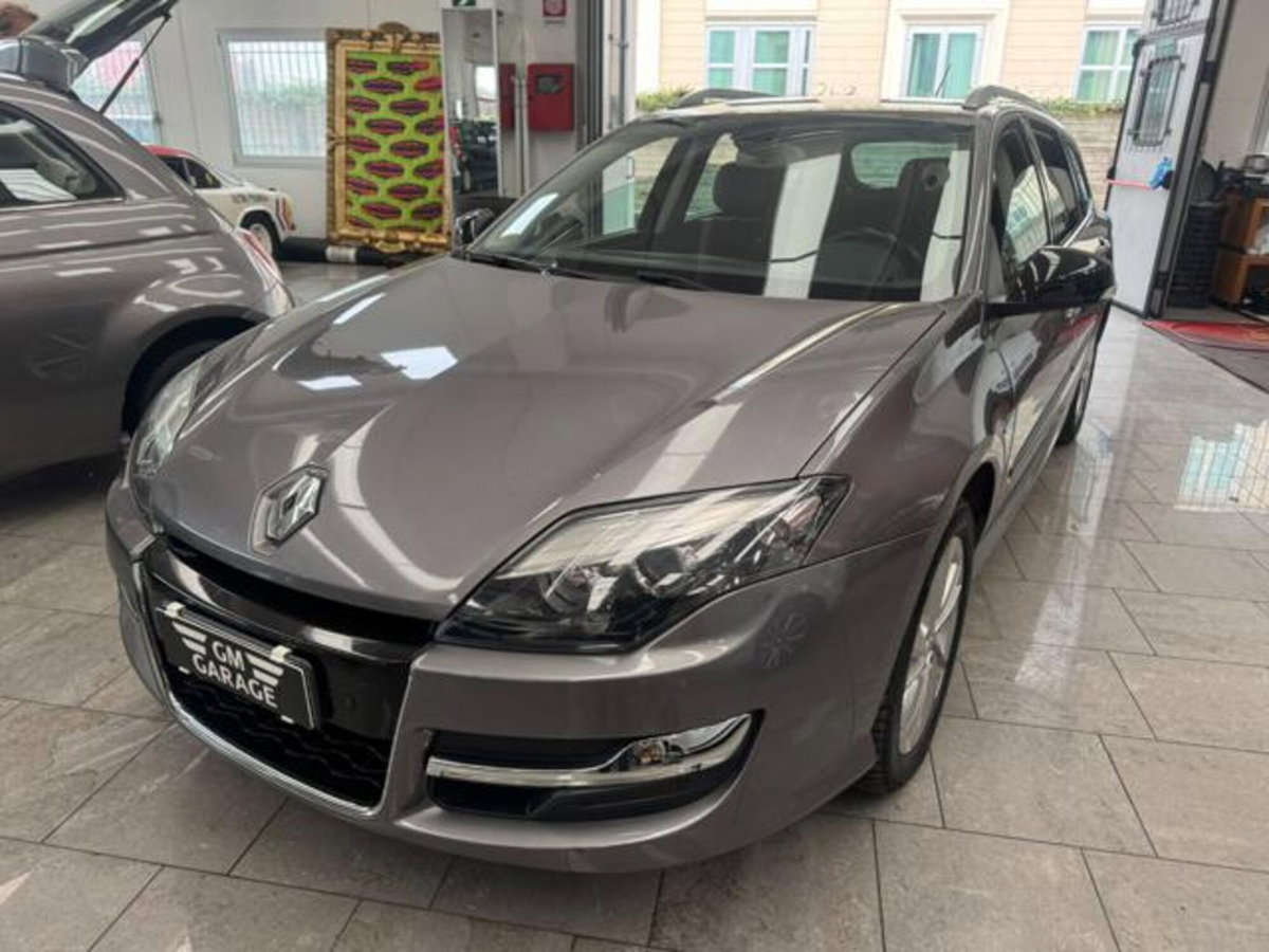 Renault Laguna SporTour 2.0 dCi 150CV S&S SporTour Limited ESM (8)