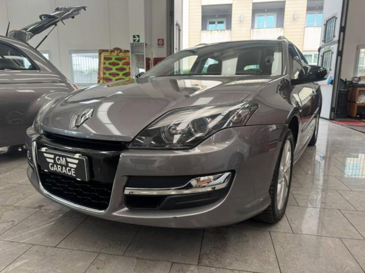 Renault Laguna SporTour 2.0 dCi 150CV S&S SporTour Limited ESM (9)