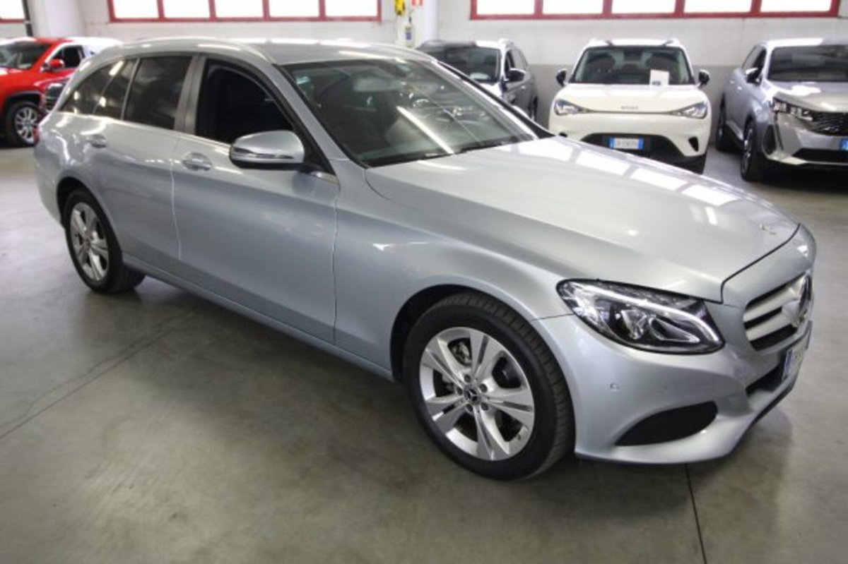 Mercedes-Benz Classe C Station Wagon 220 d 4Matic Auto Sport Force (3)